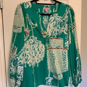 Beautiful Lilly Pulitzer blouse